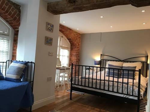 Stoneleigh Barn Bed And Breakfast Шернборн Экстерьер фото